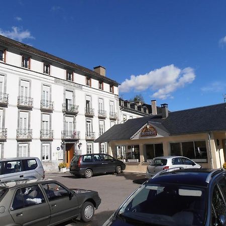 Hotel Panoramic Et Des Bains Люс-Сен-Совер Екстериор снимка