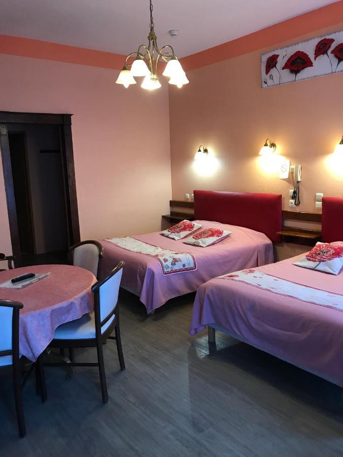Hotel Panoramic Et Des Bains Люс-Сен-Совер Екстериор снимка