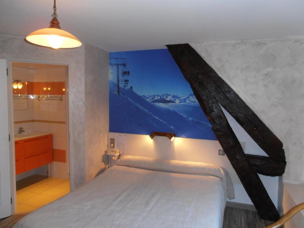 Hotel Panoramic Et Des Bains Люс-Сен-Совер Стая снимка